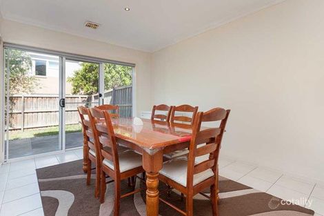 Property photo of 3 Portland Place Roxburgh Park VIC 3064