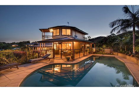 Property photo of 16 Goondooloo Drive Ocean Shores NSW 2483
