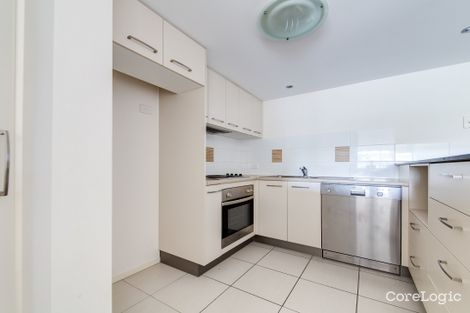 Property photo of 19/10 Grand Parade Parrearra QLD 4575