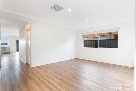 Property photo of 16 St Marks Court Mernda VIC 3754