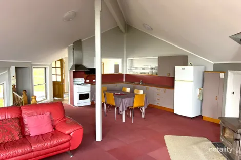 Property photo of 50 Bowerbird Lane Bunya Mountains QLD 4405