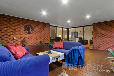 Property photo of 15 Clauscen Drive Rowville VIC 3178