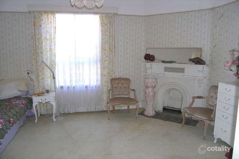 Property photo of 12 Walnut Street Carnegie VIC 3163