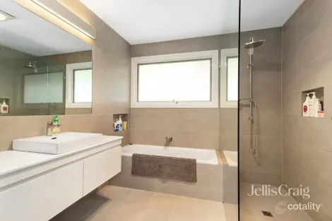 Property photo of 30 Research-Warrandyte Road Research VIC 3095