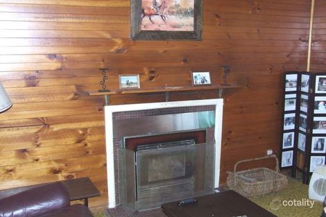 Property photo of 24 Beaufort Road Skipton VIC 3361