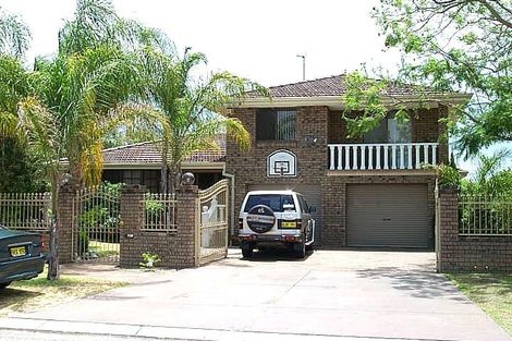 26 Devonshire St, Morley, WA 6062