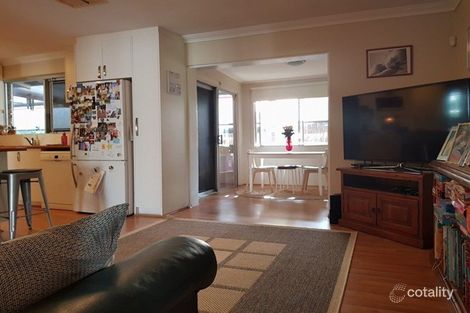 Property photo of 34 Buckingham Road Kelmscott WA 6111
