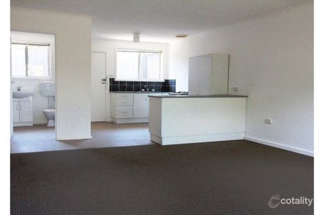 Property photo of 2/26 Yallambee Drive Kennington VIC 3550