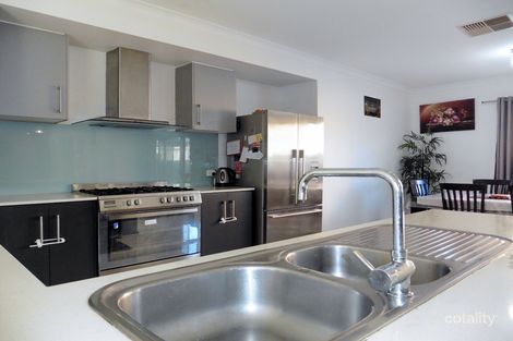 Property photo of 5 Yellowbox Crescent Lyndhurst VIC 3975