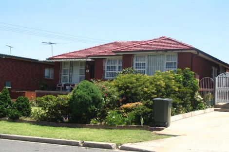 9 Theresa St, Smithfield, NSW 2164