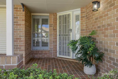 Property photo of 5 Throwleigh Close Rangeville QLD 4350