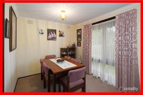 Property photo of 37 Darren Road Keysborough VIC 3173