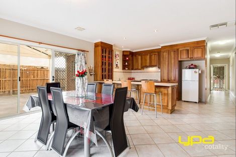 Property photo of 39 Allenby Road Hillside VIC 3037