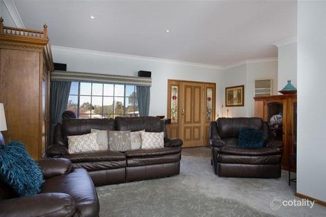 Property photo of 6 Ely Court Castlemaine VIC 3450
