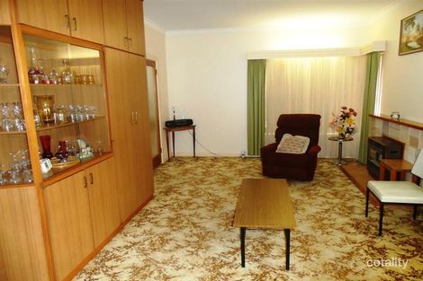 Property photo of 17 Sadleir Street Loxton SA 5333