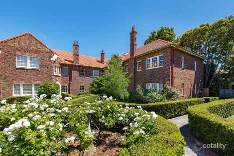 2/273 Orrong Rd, St Kilda East, VIC 3183