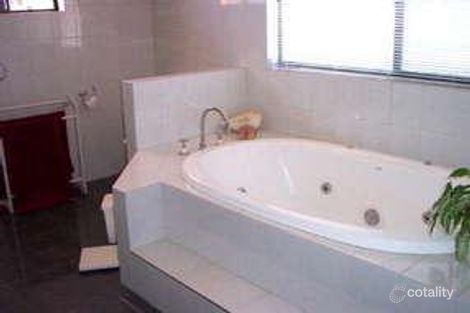 Property photo of 32 Amberley Way Hamilton Hill WA 6163