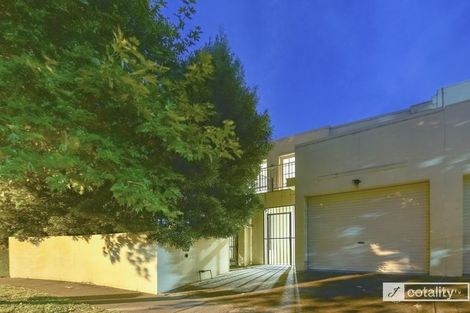 38 Oxford St, Box Hill, VIC 3128