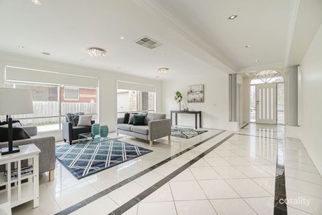 Property photo of 55 McIntyre Avenue Roxburgh Park VIC 3064