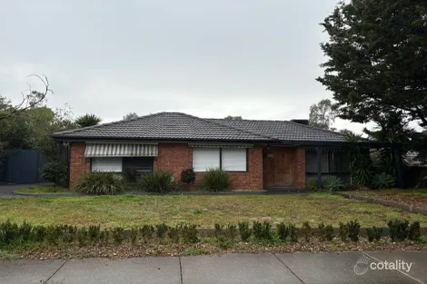 19 Muirfield Dr, Sunbury, VIC 3429