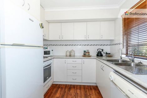 Property photo of 36 Abingdon Road Swan View WA 6056