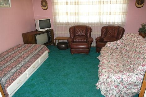 Property photo of 31 Tennyson Road Greenacre NSW 2190