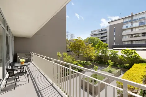 Property photo of 408E/126 Rouse Street Port Melbourne VIC 3207