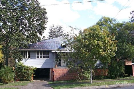 32 Ellesmere St, Yeronga, QLD 4104