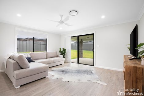 Property photo of 6 Bushel Street Armidale NSW 2350