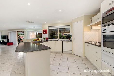 Property photo of 67 Glenbruar Drive Hillside VIC 3037