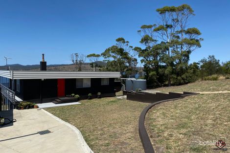 Property photo of 46 Bay Road Boomer Bay TAS 7177