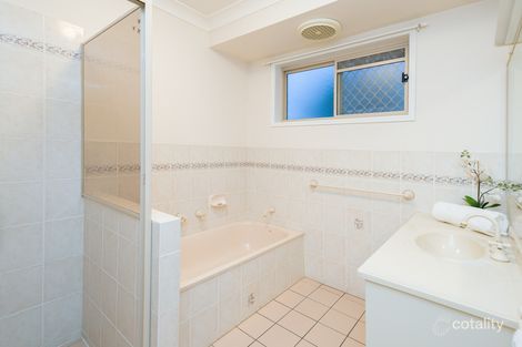 Property photo of 33 Maisie Place Eight Mile Plains QLD 4113