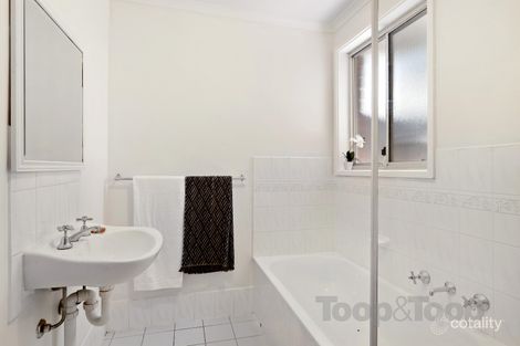 Property photo of 19 Sellar Court Greenwith SA 5125