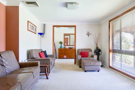 Property photo of 15 Malinya Crescent Moorebank NSW 2170