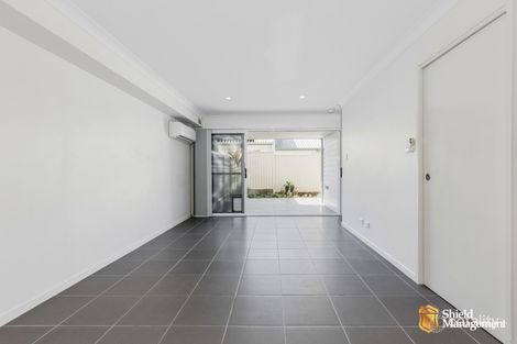 Property photo of 2/16 Macquarie Street Booval QLD 4304