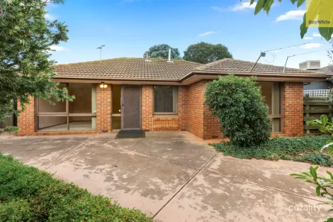 15 STURT RD, MELTON SOUTH, VIC 3338