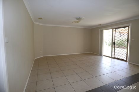 Property photo of 42 Mima Street Glenfield Park NSW 2650