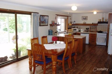 Property photo of 18 Alexander Drive Mount Barker SA 5251