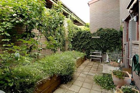 Property photo of 57 Barnet Close Phillip ACT 2606