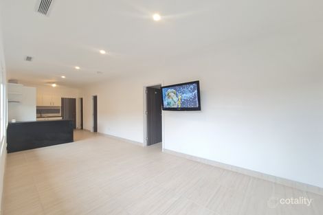 Property photo of 13 Mansfield Street Wetherill Park NSW 2164