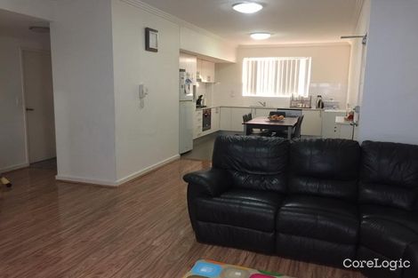 Property photo of 28/2-12 Civic Avenue Pendle Hill NSW 2145