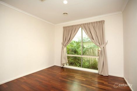 Property photo of 6 Platani Grove Roxburgh Park VIC 3064