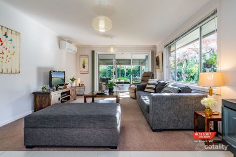 Property photo of 15 Honeyeater Circuit Inverloch VIC 3996