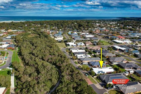 Property photo of 15 Honeyeater Circuit Inverloch VIC 3996