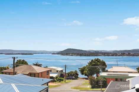 Property photo of 13 Baldwin Close Blackwall NSW 2256