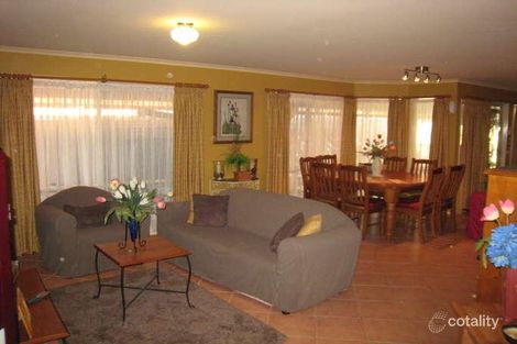 Property photo of 12 Bridgewater Grove Thomastown VIC 3074