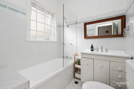 Property photo of 2/35-37 Figtree Avenue Randwick NSW 2031