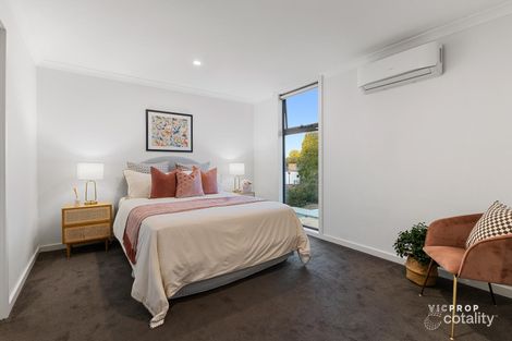 Property photo of 12/641 Mountain Highway Bayswater VIC 3153