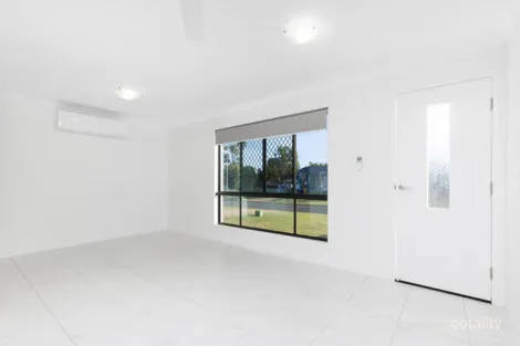 Property photo of 7 Jomarant Place Kawana QLD 4701