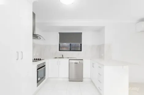 Property photo of 7 Jomarant Place Kawana QLD 4701